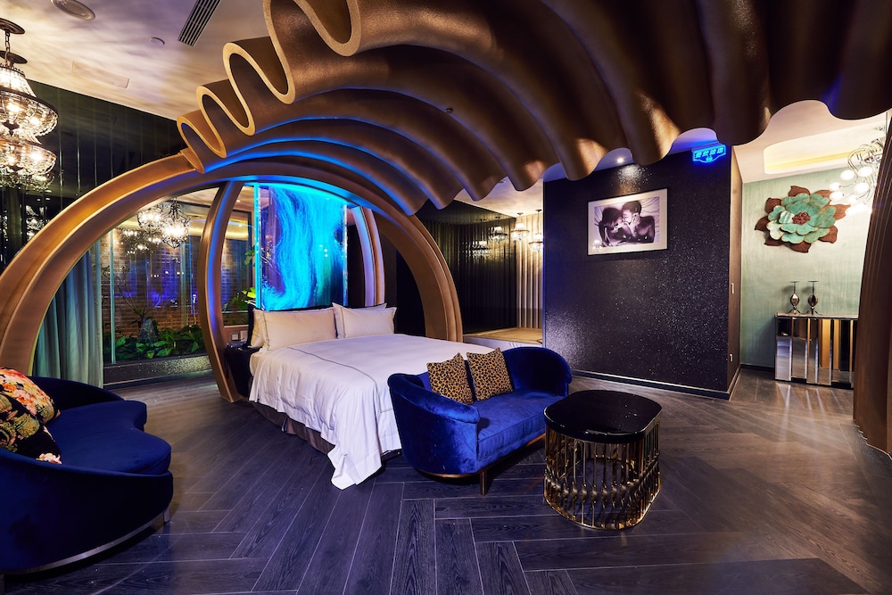 The Castle Ballet Taichung A Boutique Hotel 68/77