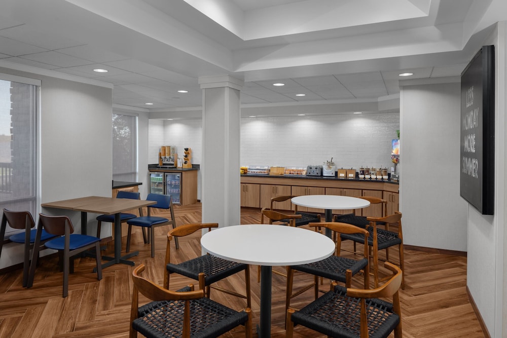 Fairfield Inn Suites Richfield 34/51