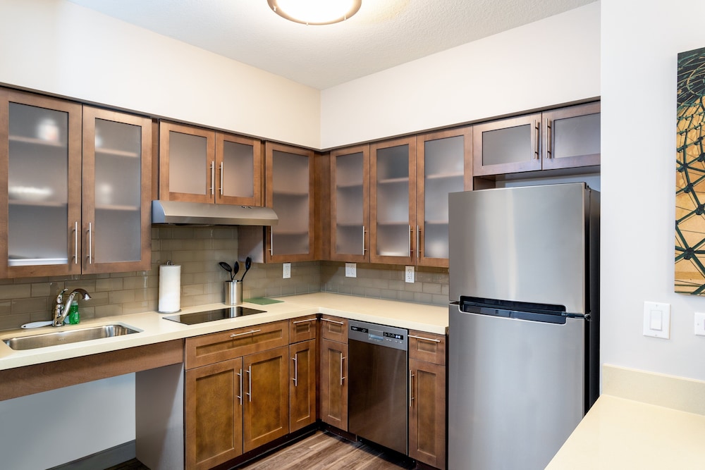 Staybridge Suites Fort Lauderdale Airport - West 46/53
