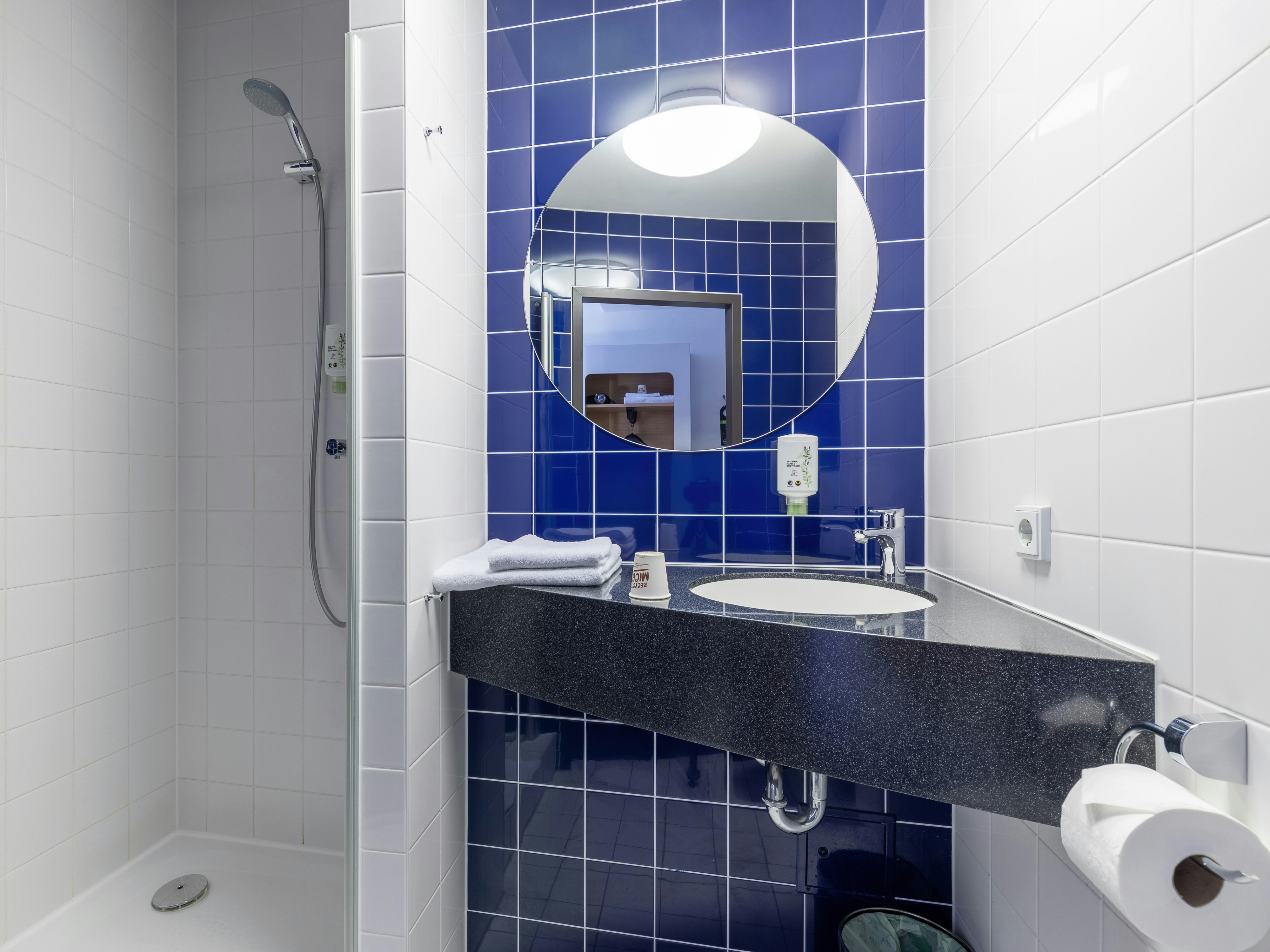 B&B HOTEL DRESDEN 50/51