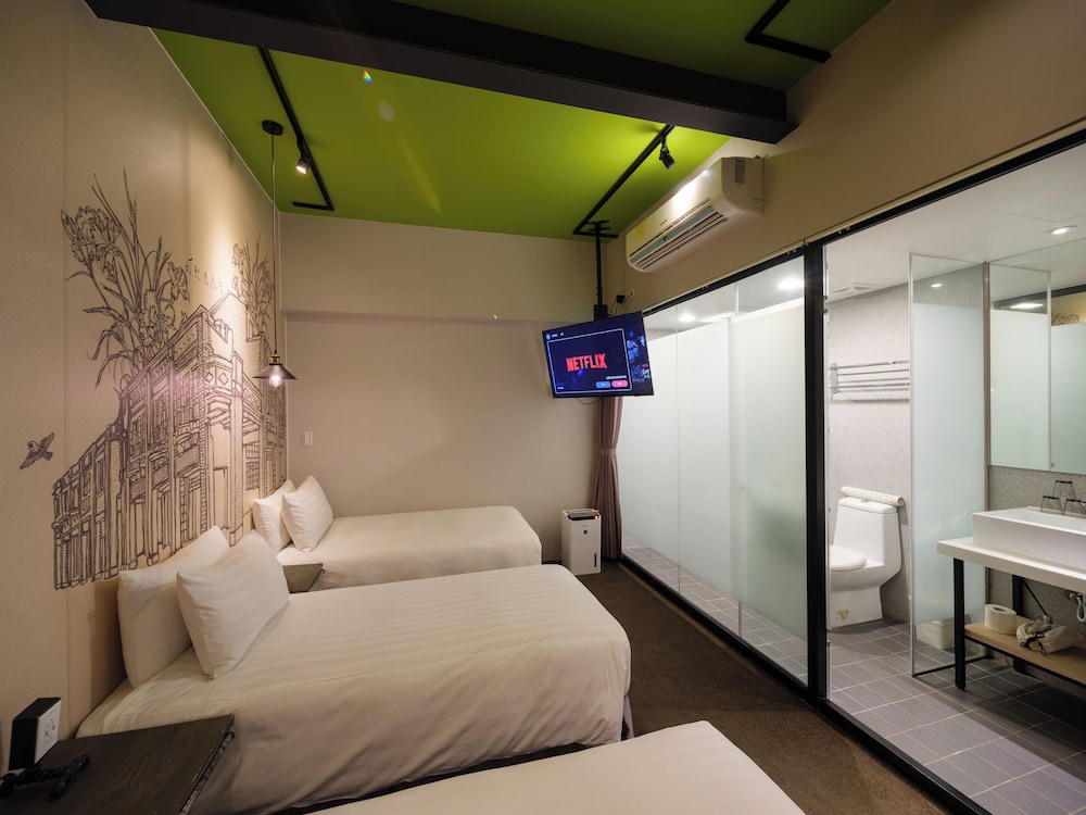 Cho Hotel 19/49