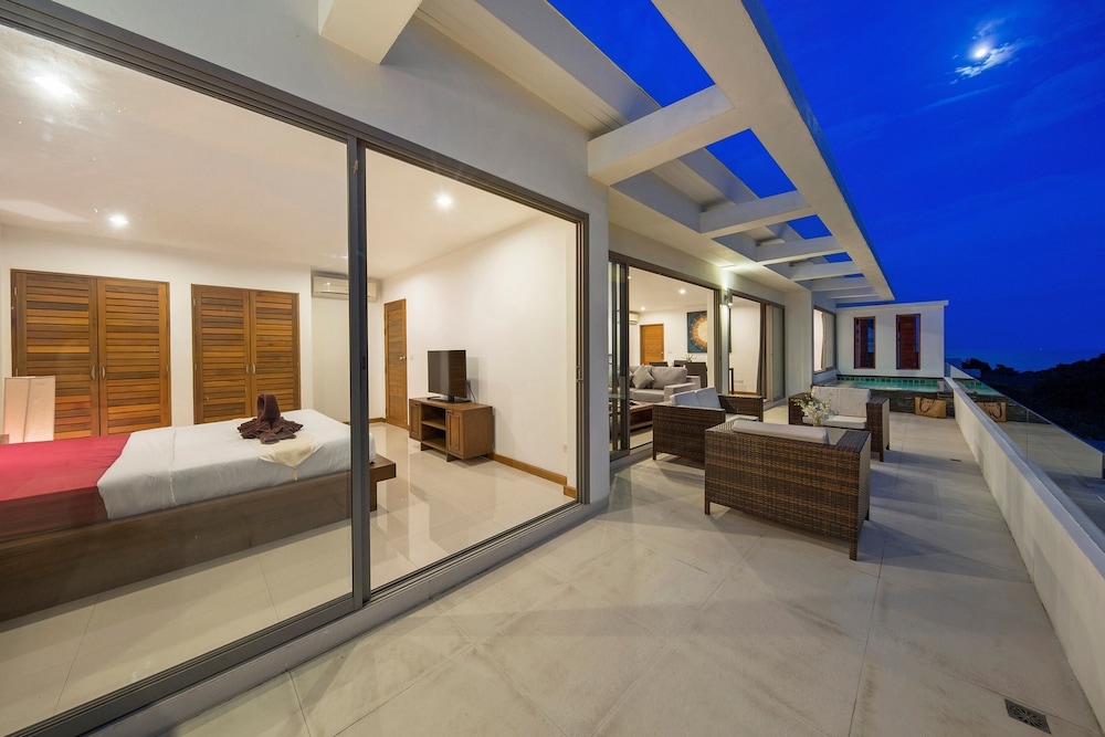 Tranquil Residence 3 7/33