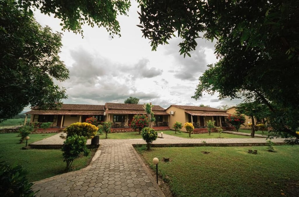 Wildlife Adventure Resort 43/50
