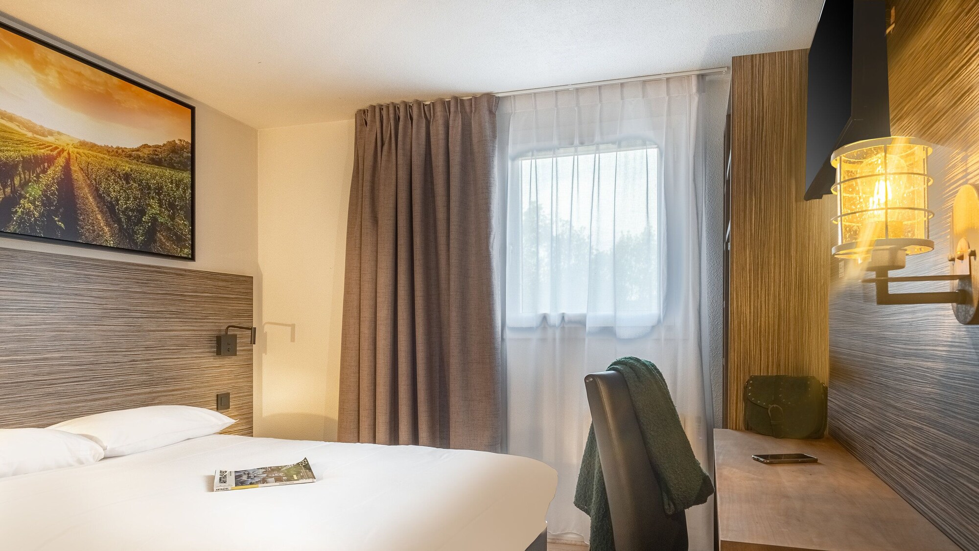 COMFORT, DOUBLE BED