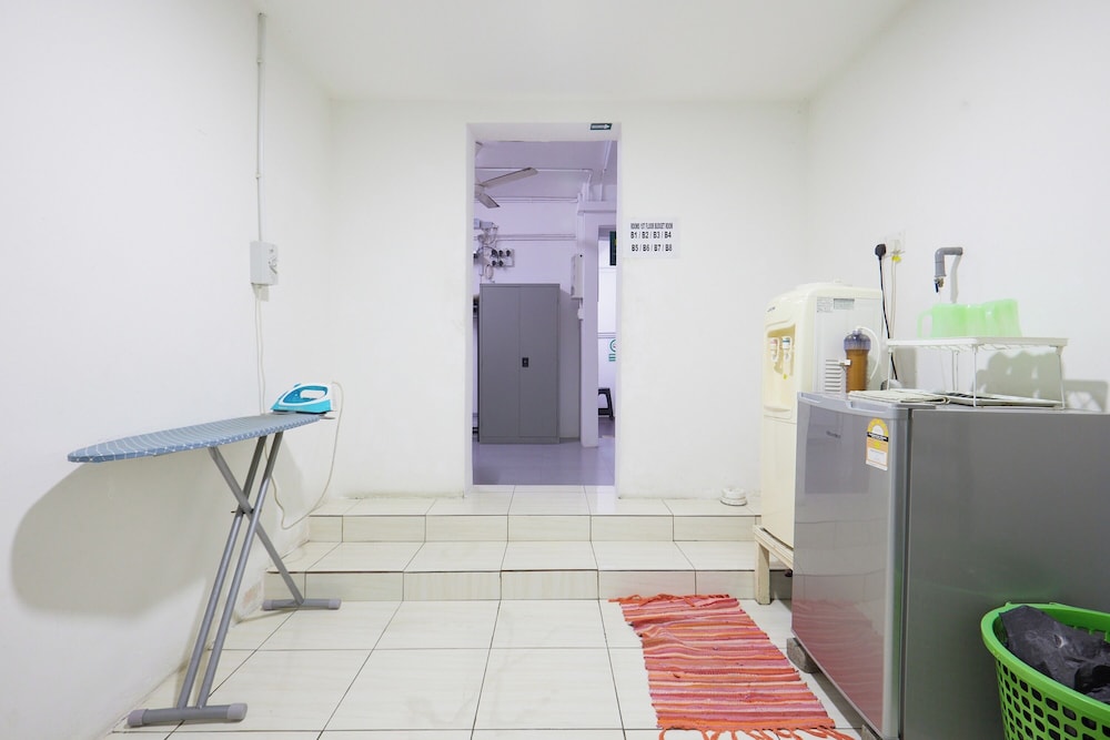 Uncle Guesthouse Kuala Terengganu by ZUZU 61/62