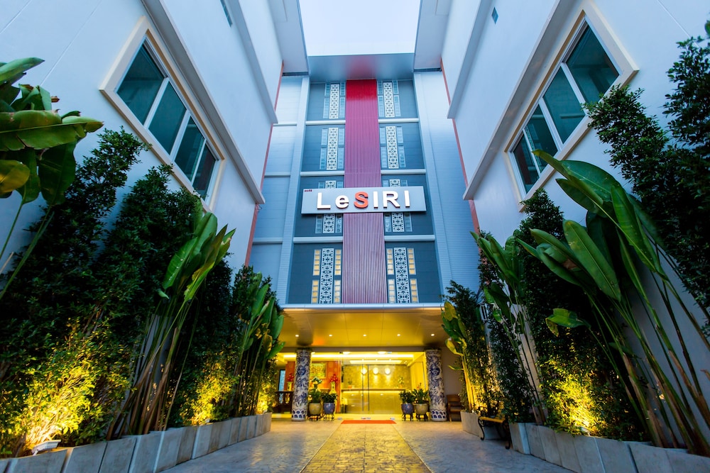 Rung Aroon Hotel By Le Siri 3/50