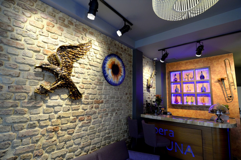 Pera Luna Residence - Special Class 48/66