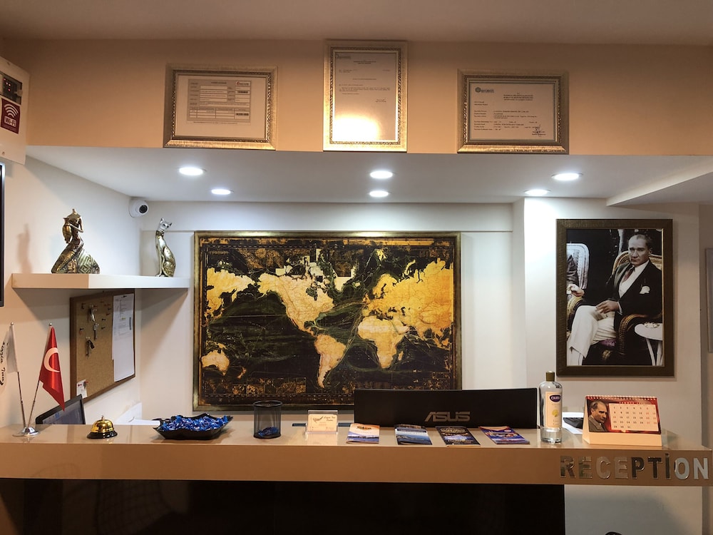 Lizzia Butik Hotel 2/36
