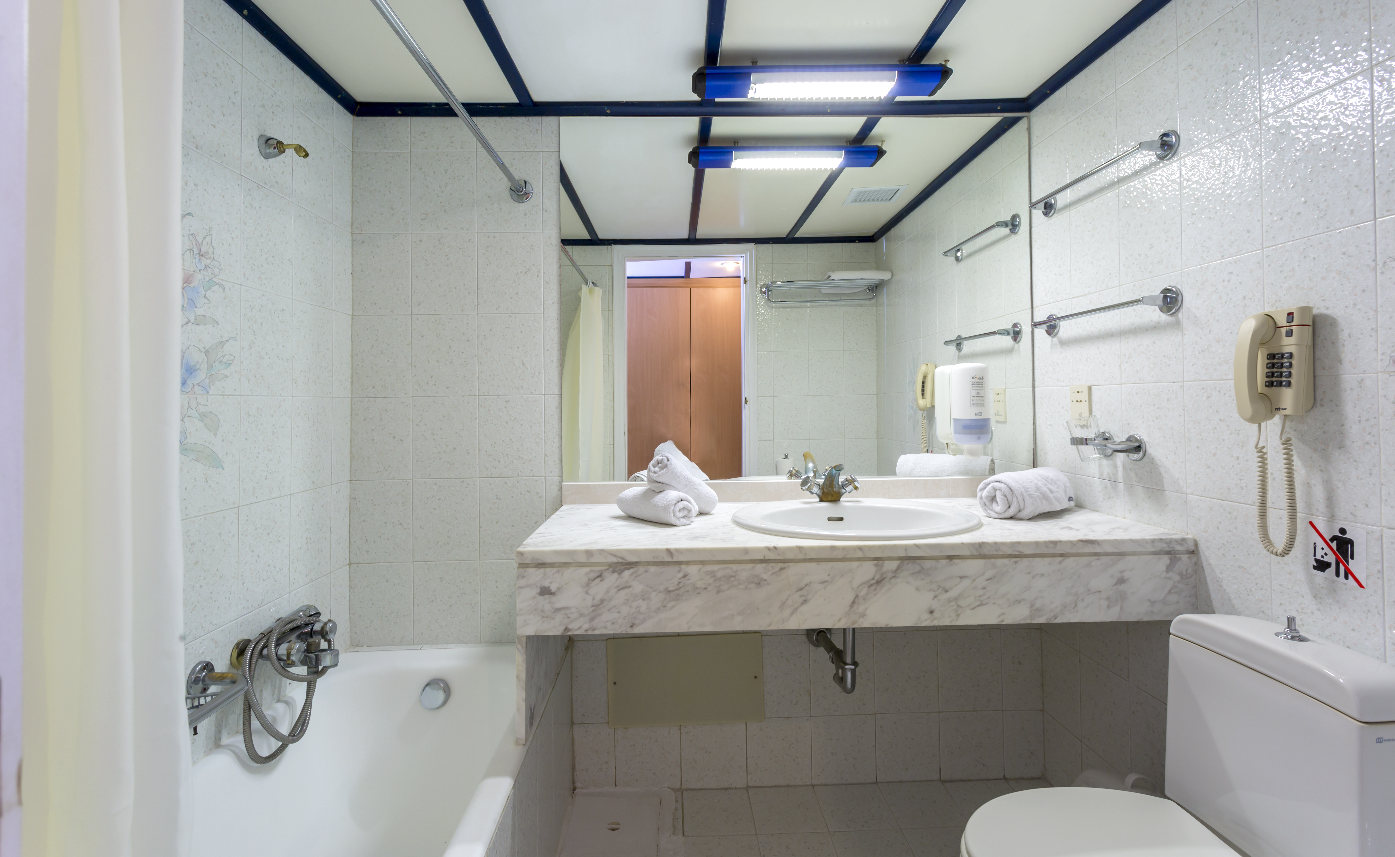 Blue Sea Holiday Village 50/50