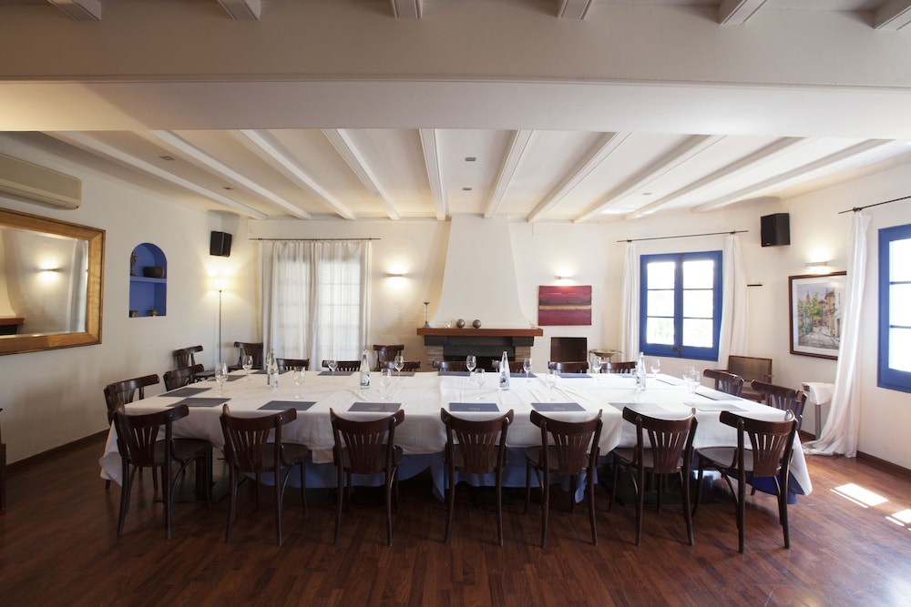 Hostal De La Plaaa 41/49
