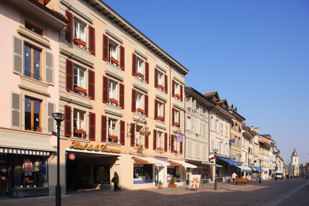 Hotel de La Nouvelle Couronne 1/54