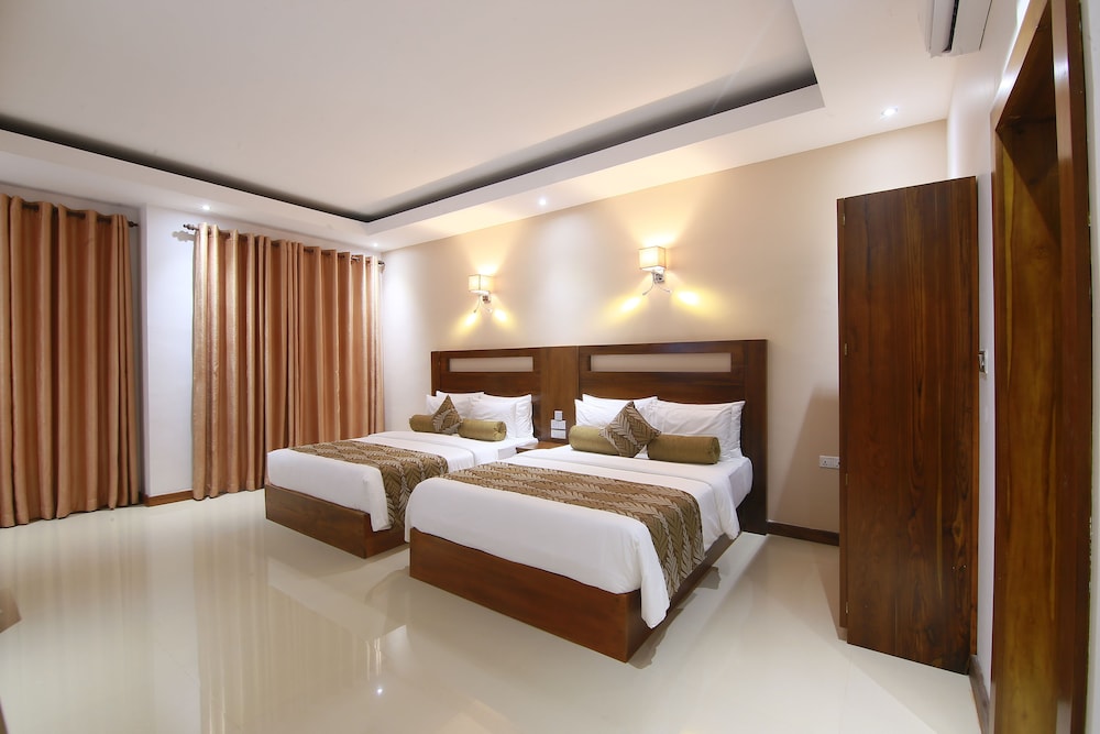 Rivendell Hotel 13/55