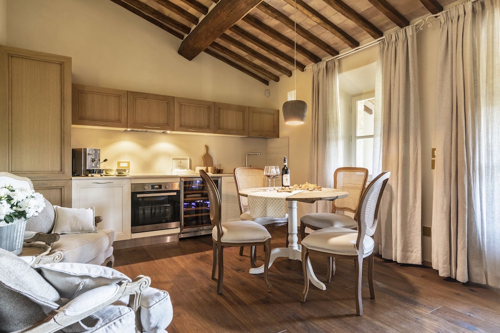 Capanna Suites 32/50