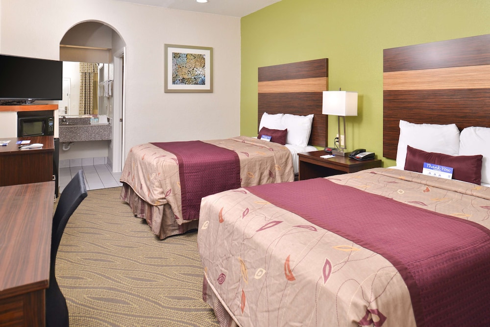 Room, 2 Double Beds