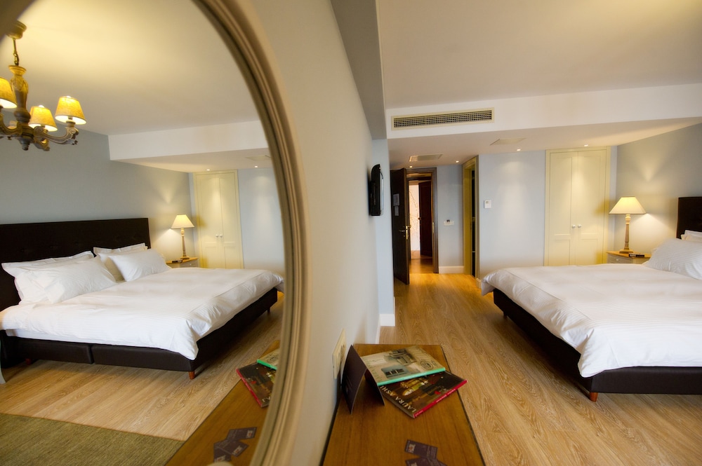 Mir boutique hotel 13/59
