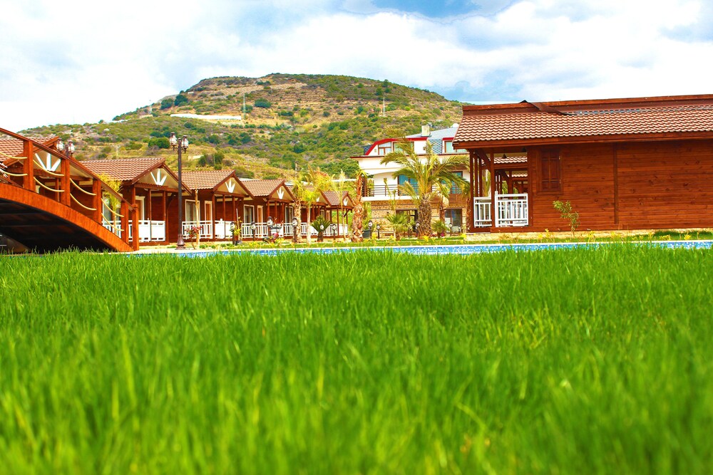 Sedir Park Bungalow Hotel 37/50