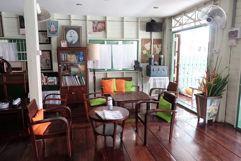 Baanrak Amphawa Homestay 54/61