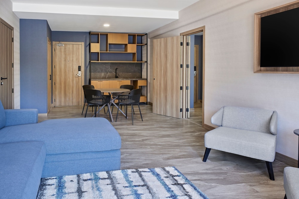 Courtyard by Marriott San Jose Escazu 14/20