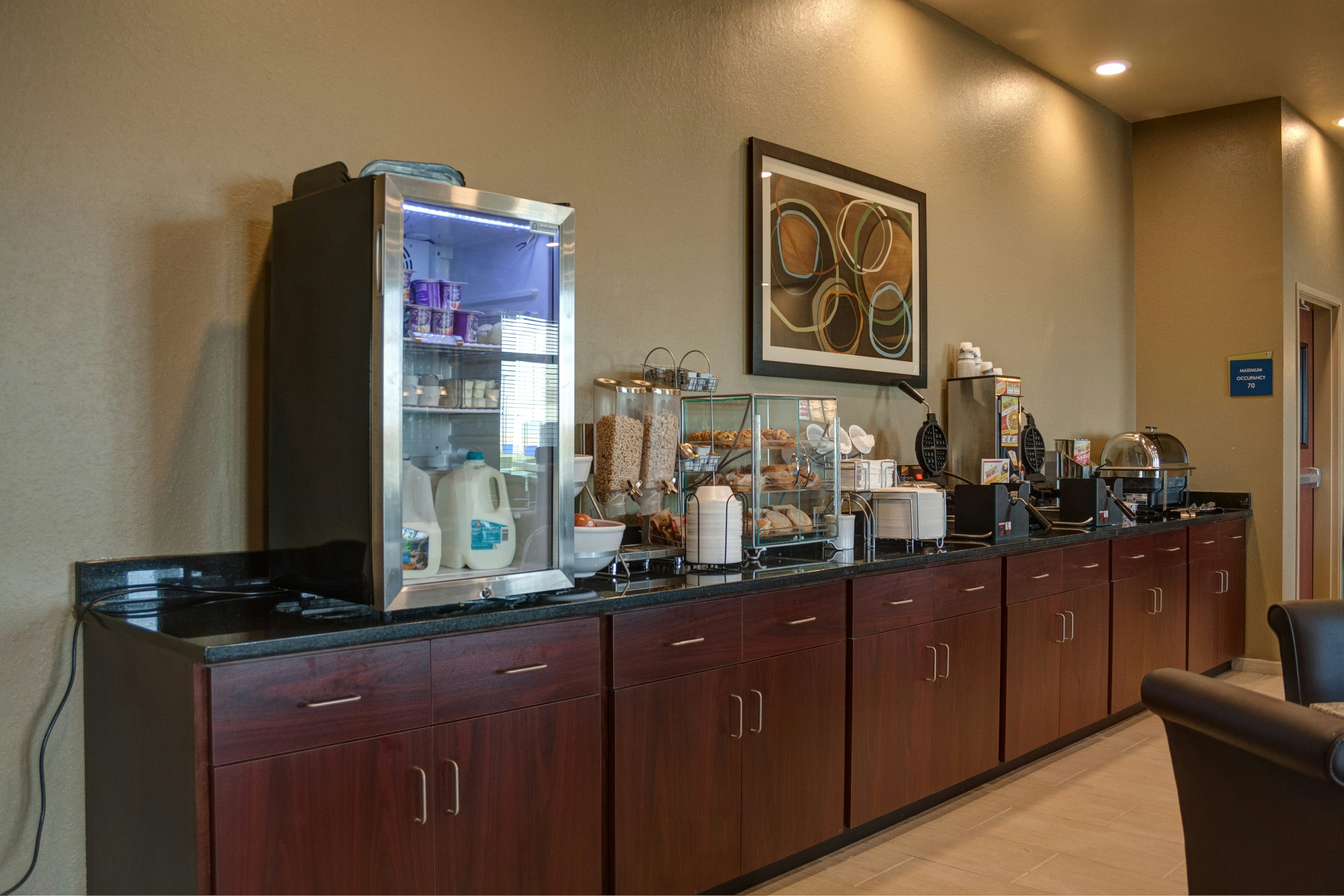 Cobblestone Hotel & Suites - Jefferson 3/39