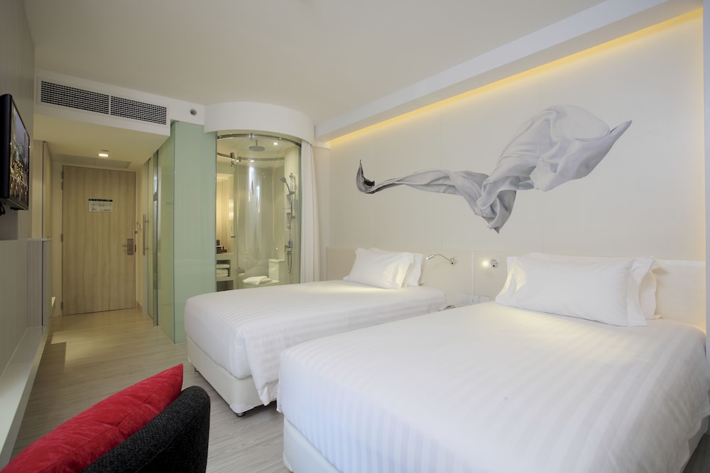 Centara Watergate Pavilion Hotel Bangkok 17/87