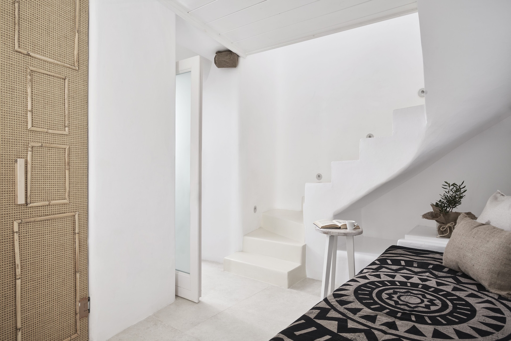 MEZZANINE, SUITE, SEA VIEW