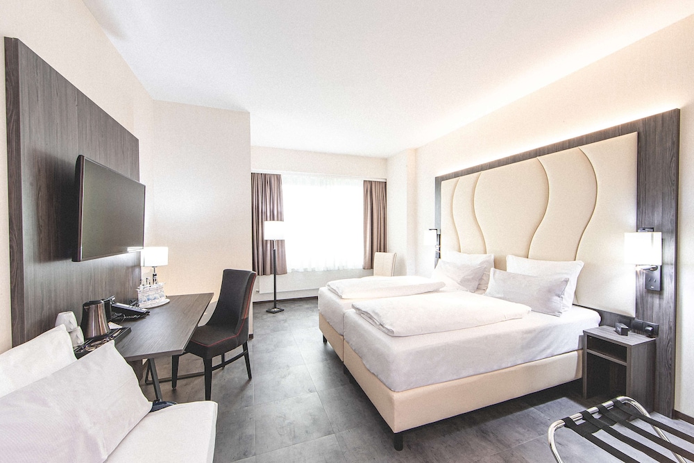 Plaza Hotel Mannheim 3/33