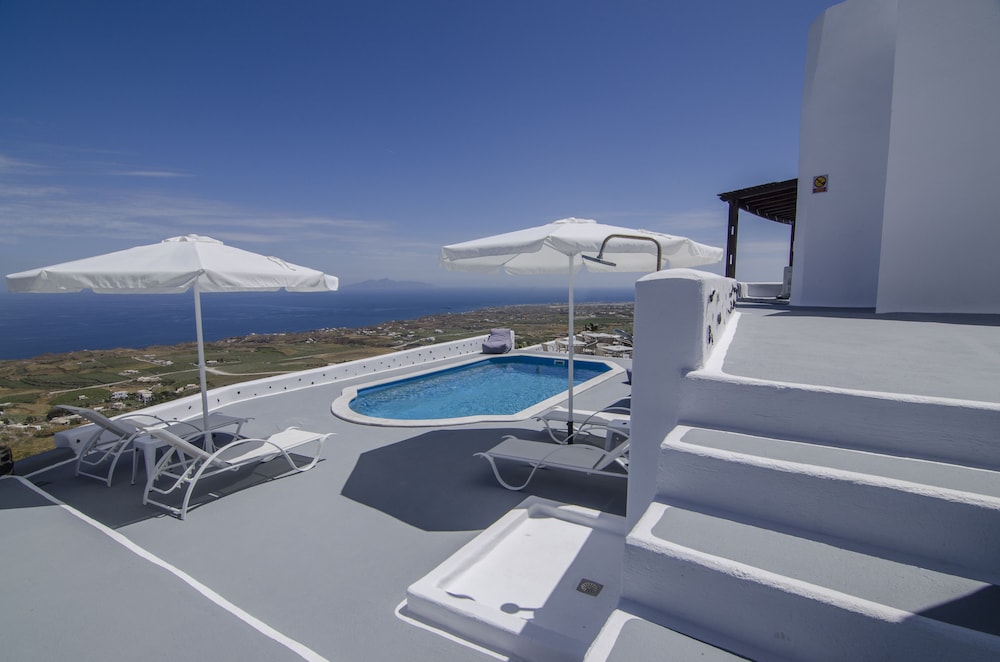 Belle Etoile Villas 72/75