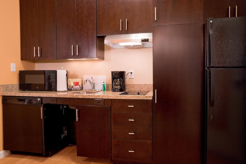 Towneplace Suites By Marriott Dodge City 29/37