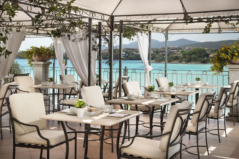 Gabbiano Azzurro Hotel & Suites 59/74