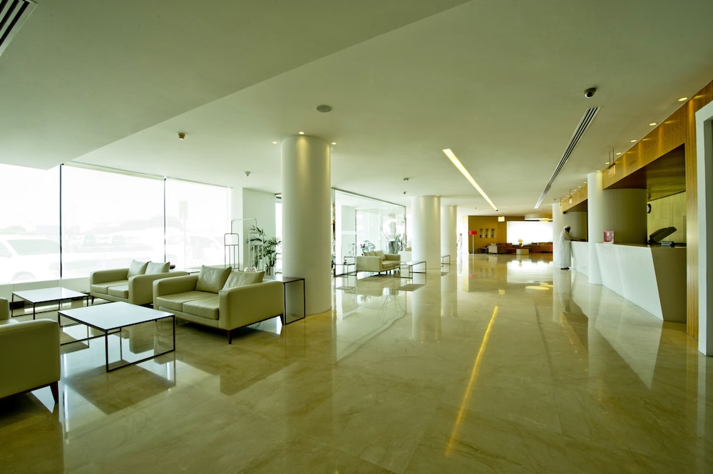 swimming pool spa