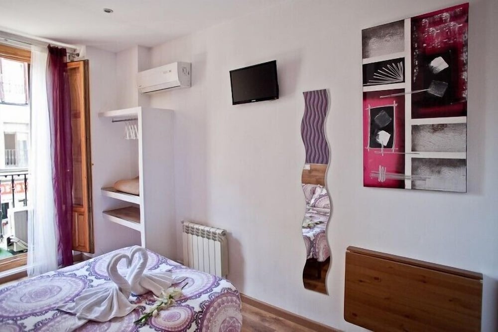 Hostal Victoriano 20/90