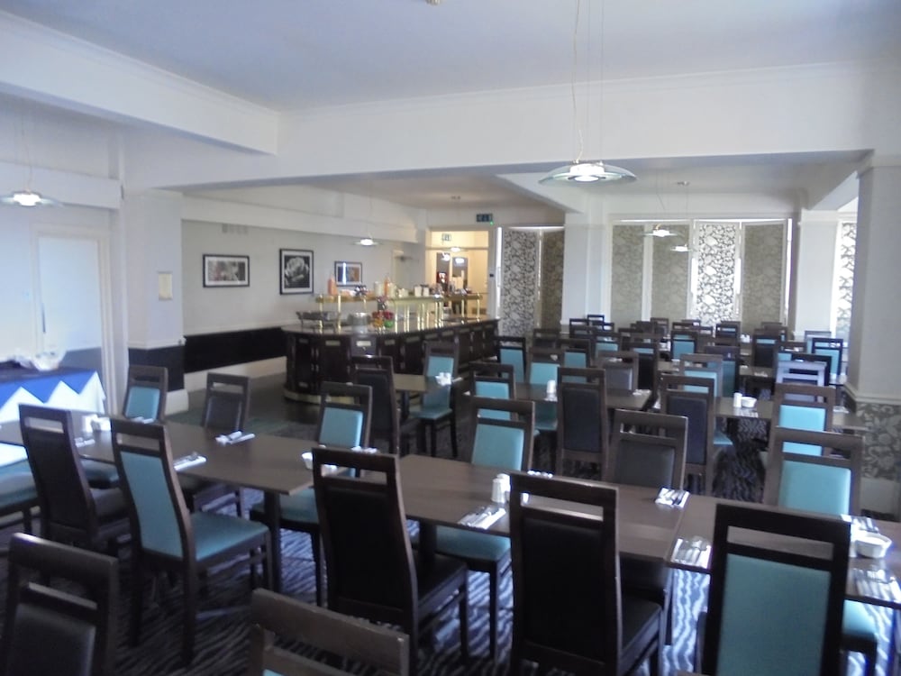 Trecarn Hotel Torquay 33/41