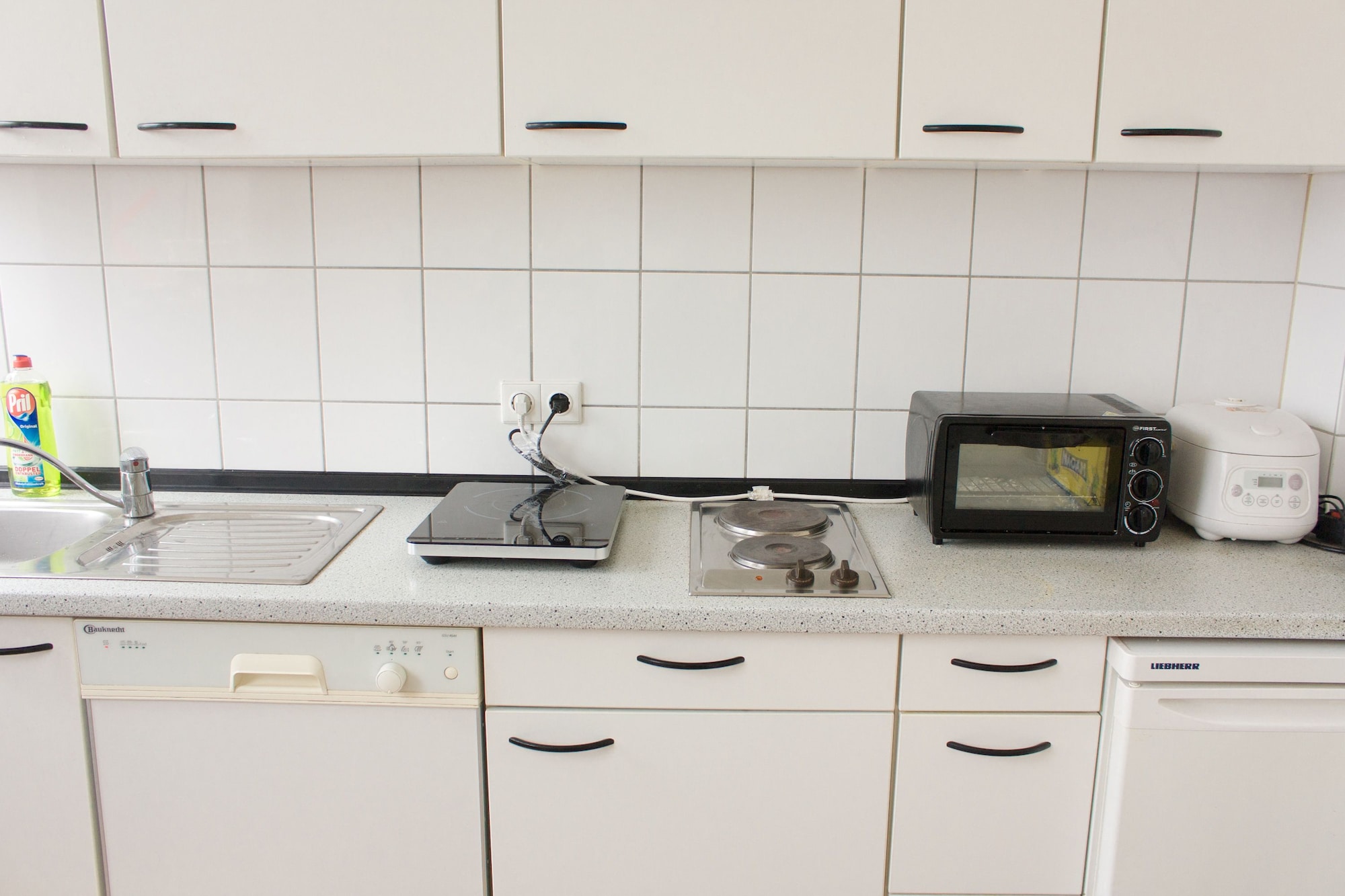 ECONOMY, DOUBLE BED, SHARED BATHROOM