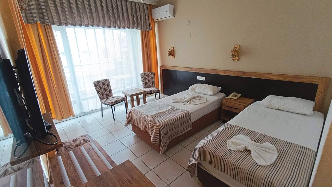 Economy, Double Bed