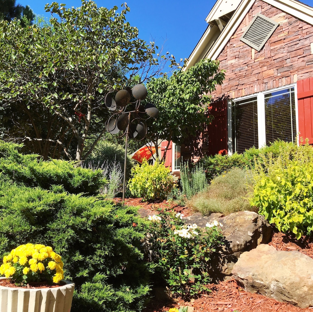 BarDew Valley Inn 35/48