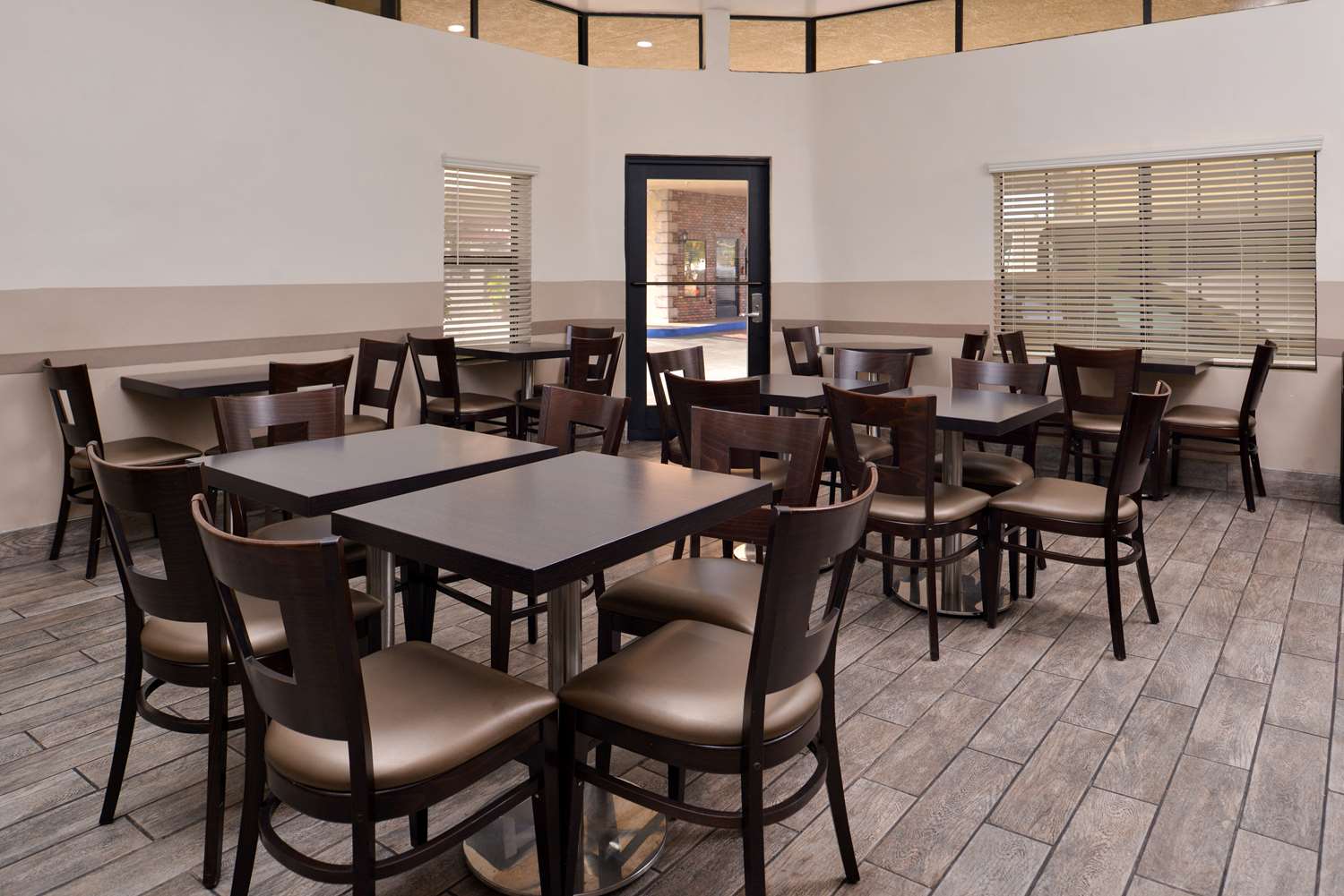 Best Western Airpark Hotel - Los Angeles LAX Airport 35/47