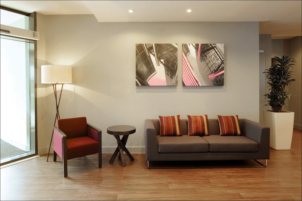 Holiday Inn Express Birmingham - Snow Hill 30/55