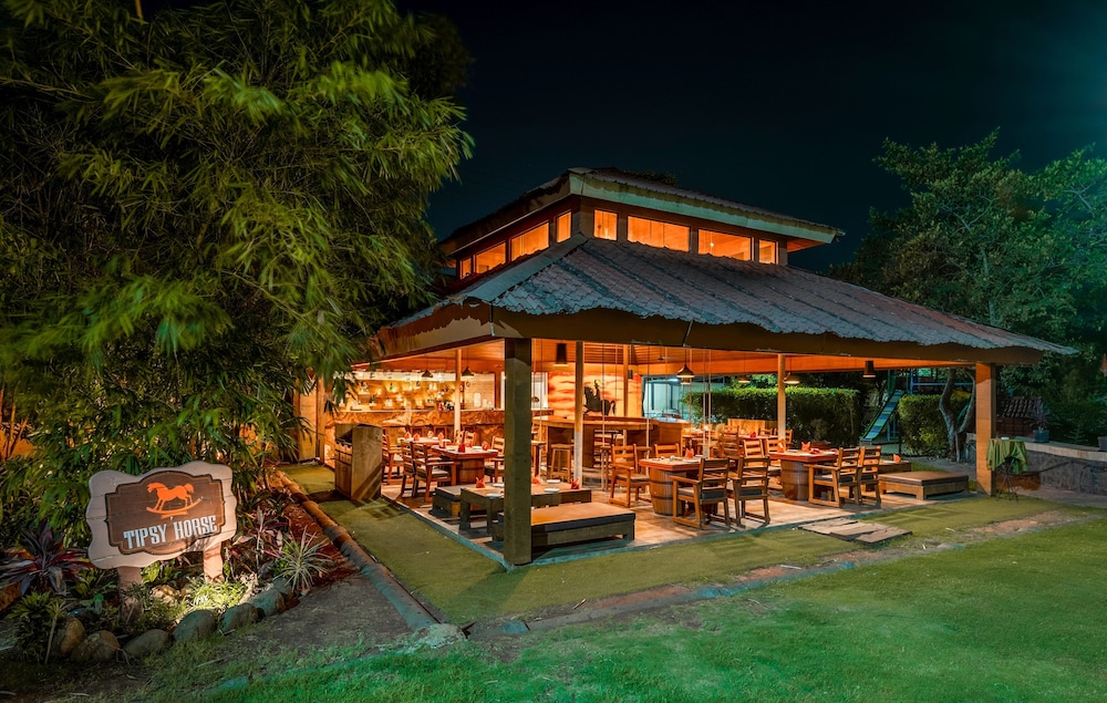 Lagoona Resort 6/78