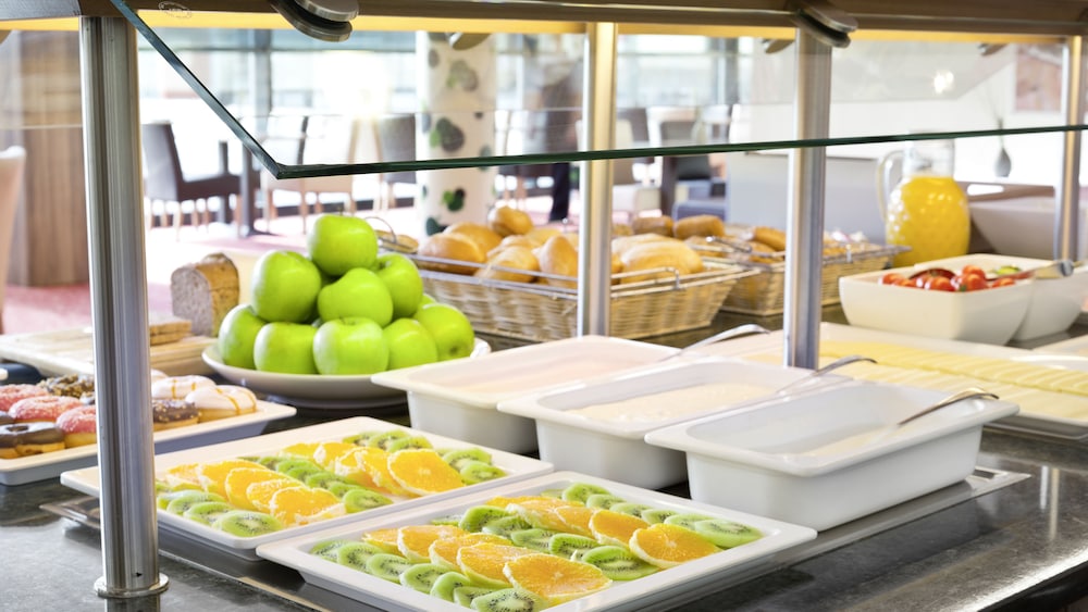 HOLIDAY INN EXPRESS SINGEN 40/72