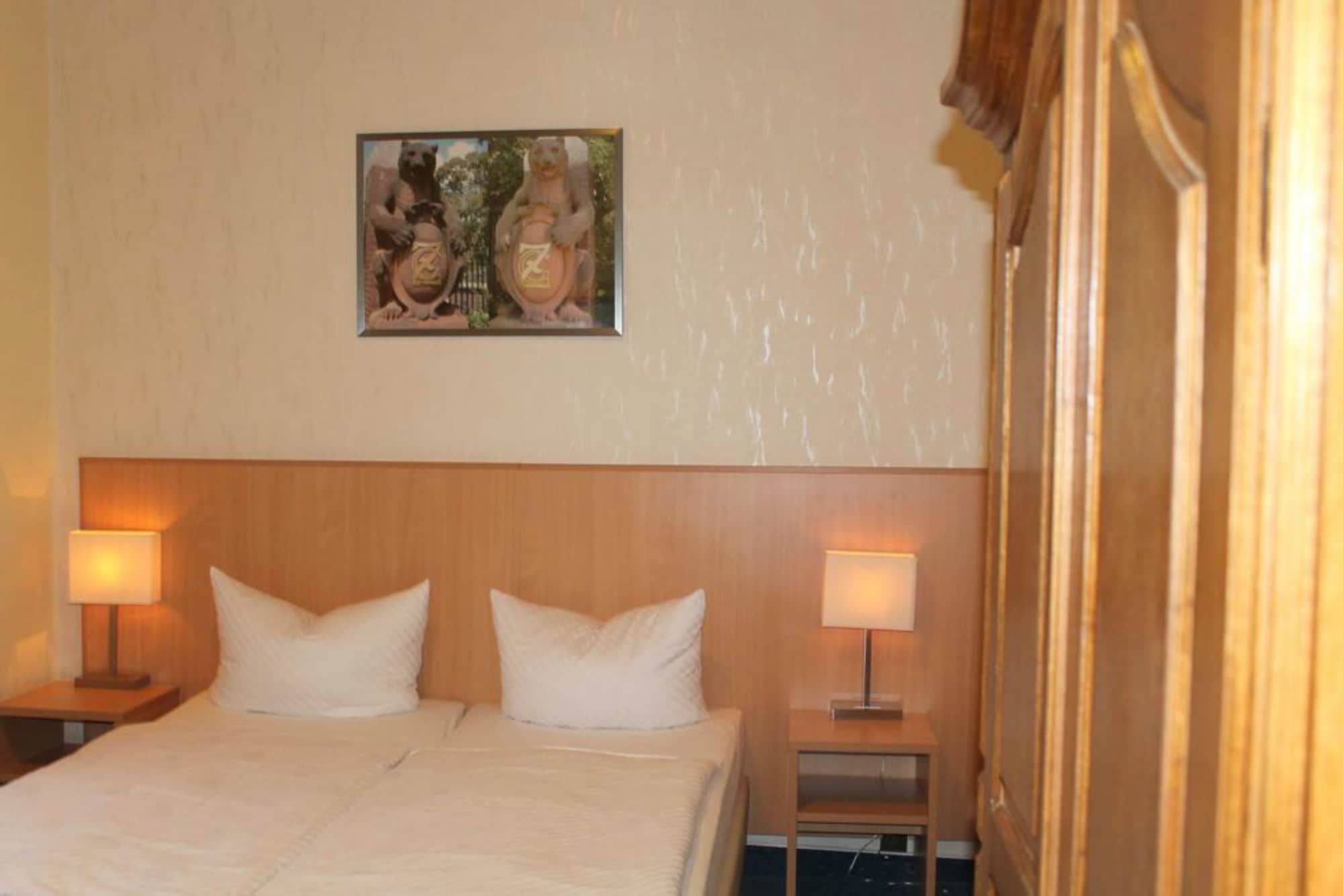 ECONOMY, DOUBLE BED