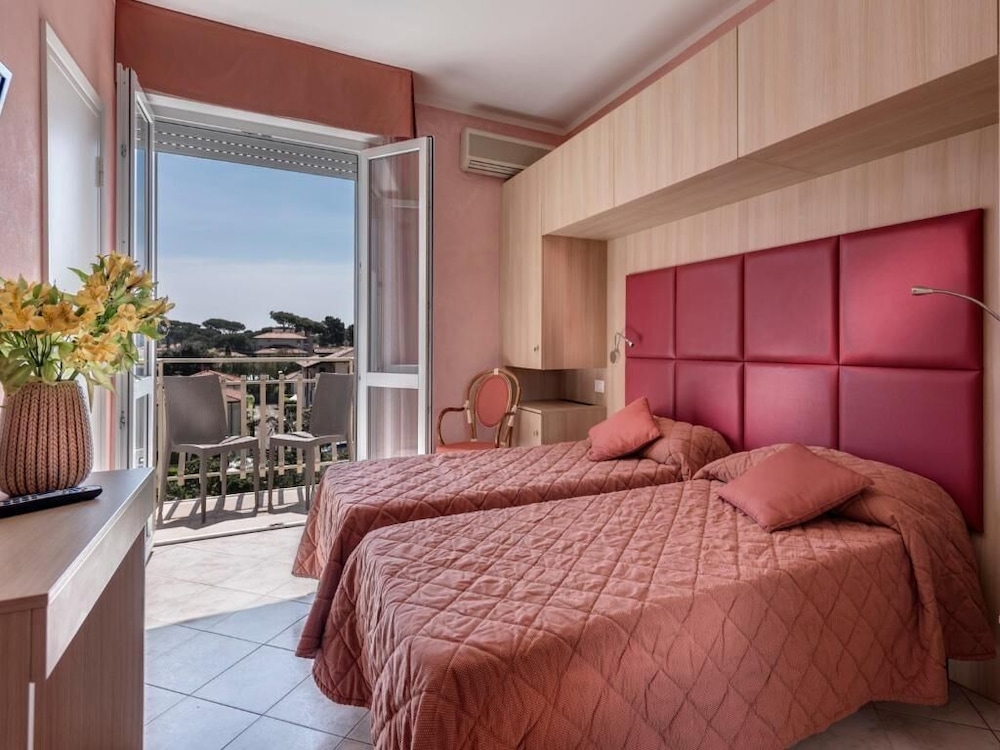 Hotel Azzurra 14/50