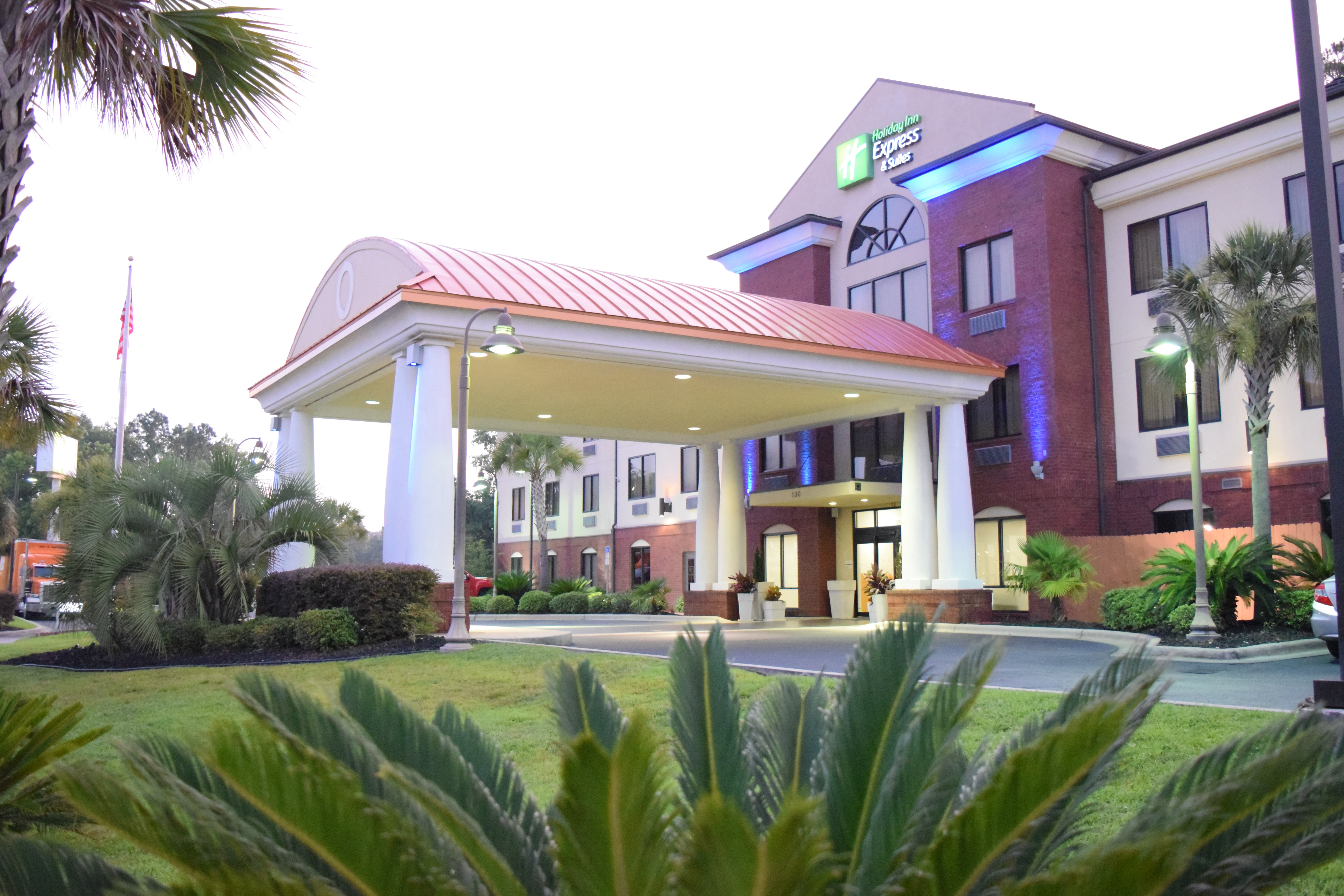 Holiday Inn Express Hotel And Suites Pensacola W I 10 2/35