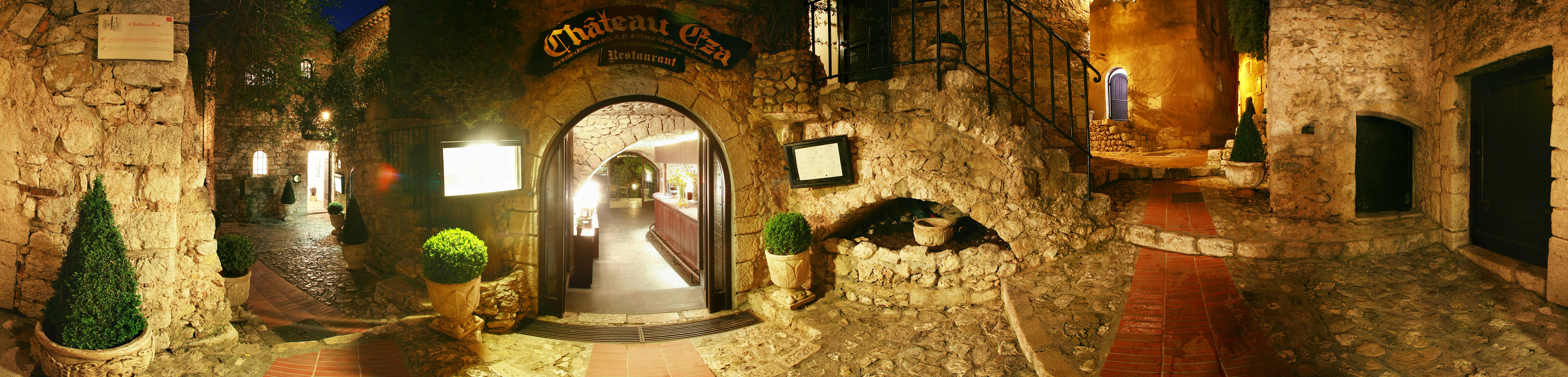 Chateau Eza 39/82