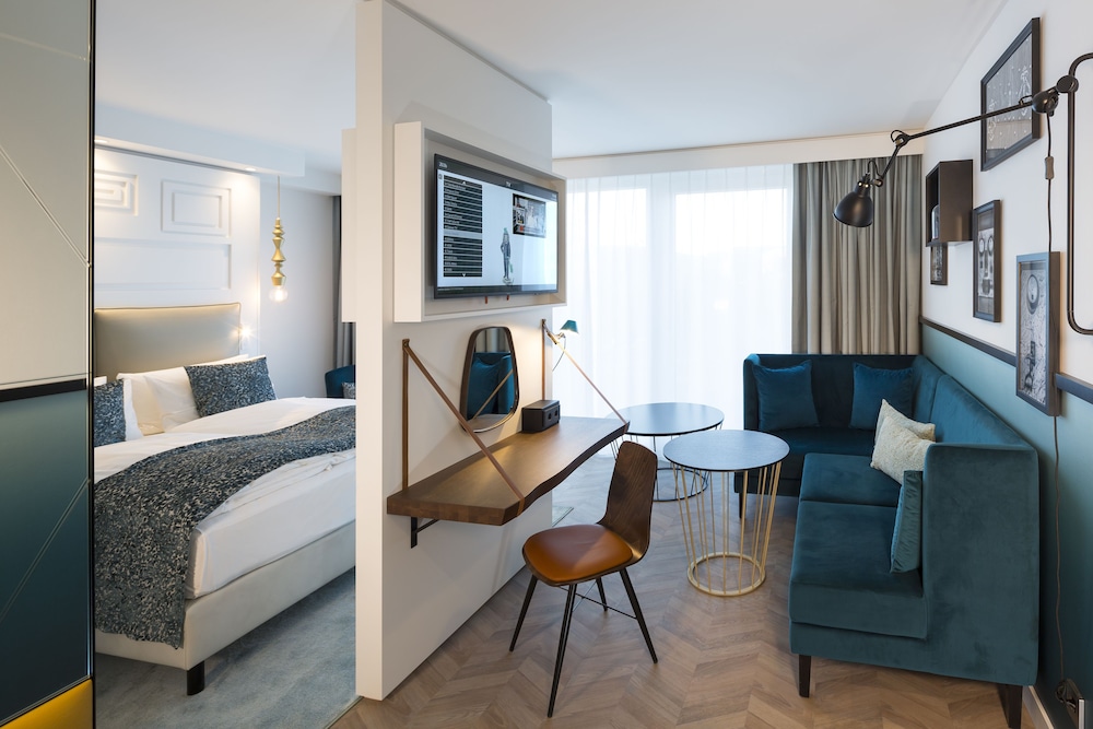 HOTEL INDIGO DRESDEN - WETTINER PLATZ 56/79