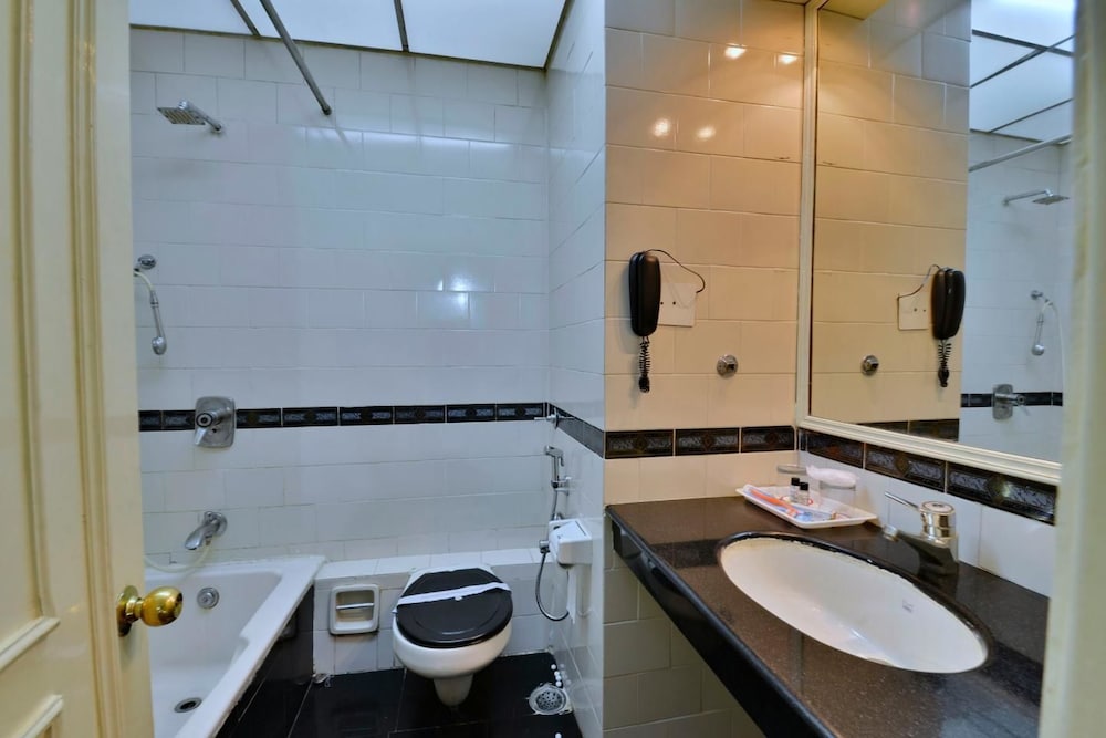 HOTEL SURENDRA VILAS 47/50
