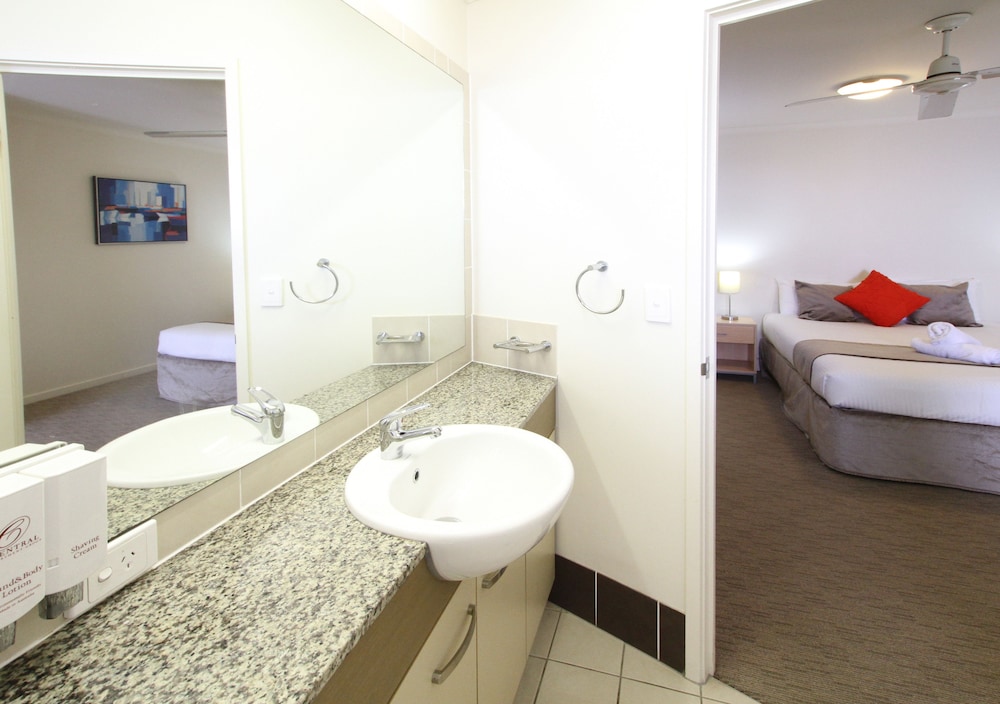 CALOUNDRA CENTRAL APARTMENT HOTEL 28/68