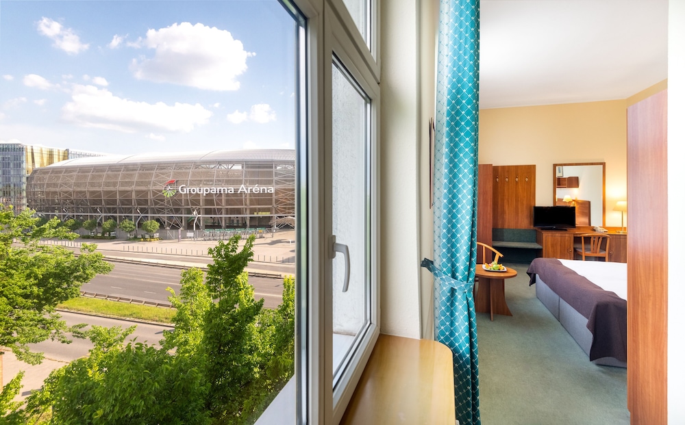 Hotel Millennium 22/47