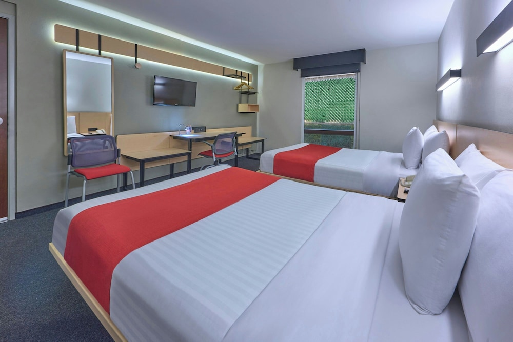 City Express by Marriott Ciudad de Mexico Plaza Central 17/50