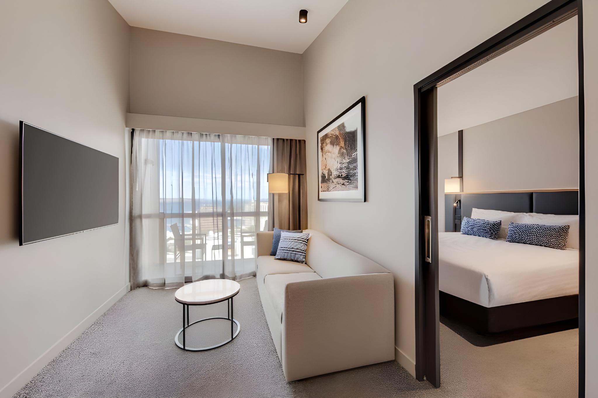 1 Bedroom, Belvedere, Apartment, King Bed, with View