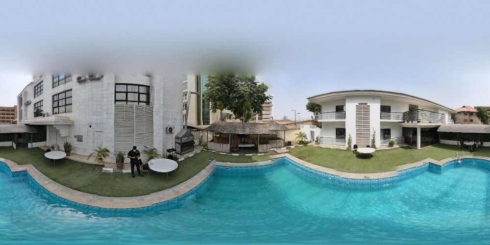 Treasures Suites & Conferences 34/35